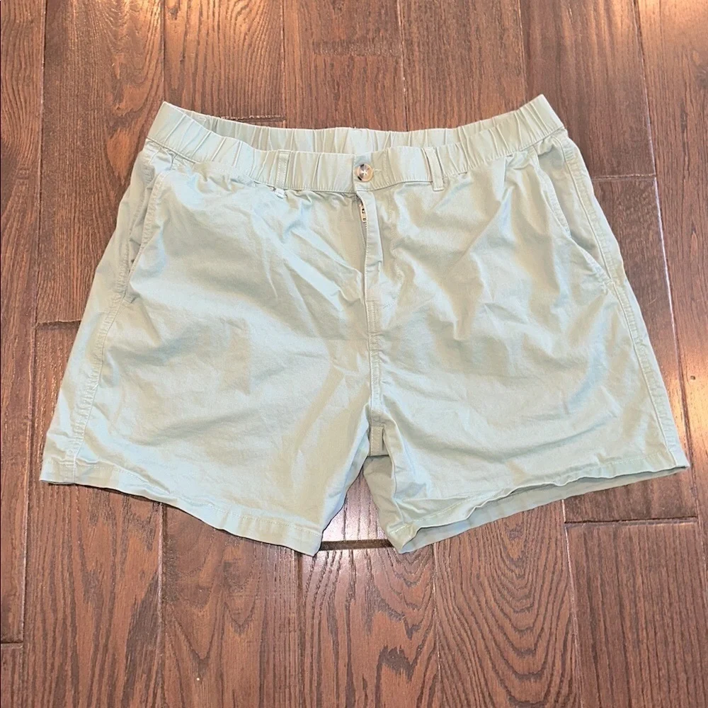 Maamgic Light Green mens Shorts size 36